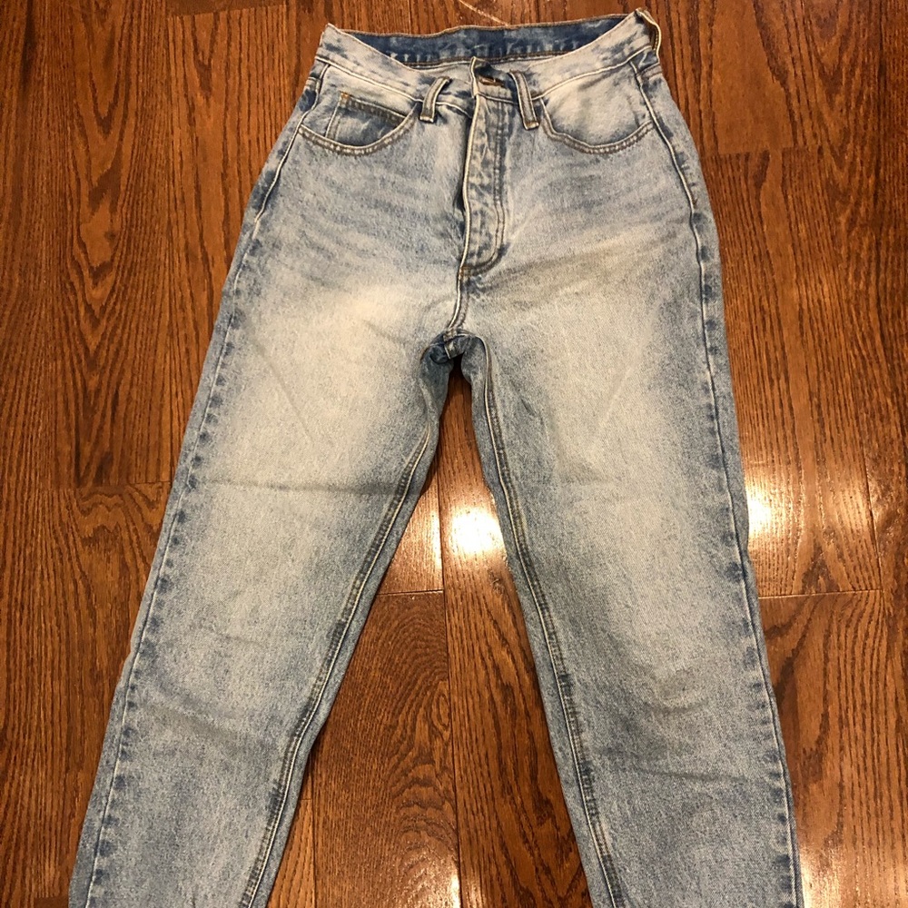 High Waisted Boyfriend Jeans (Levi’s dupe)